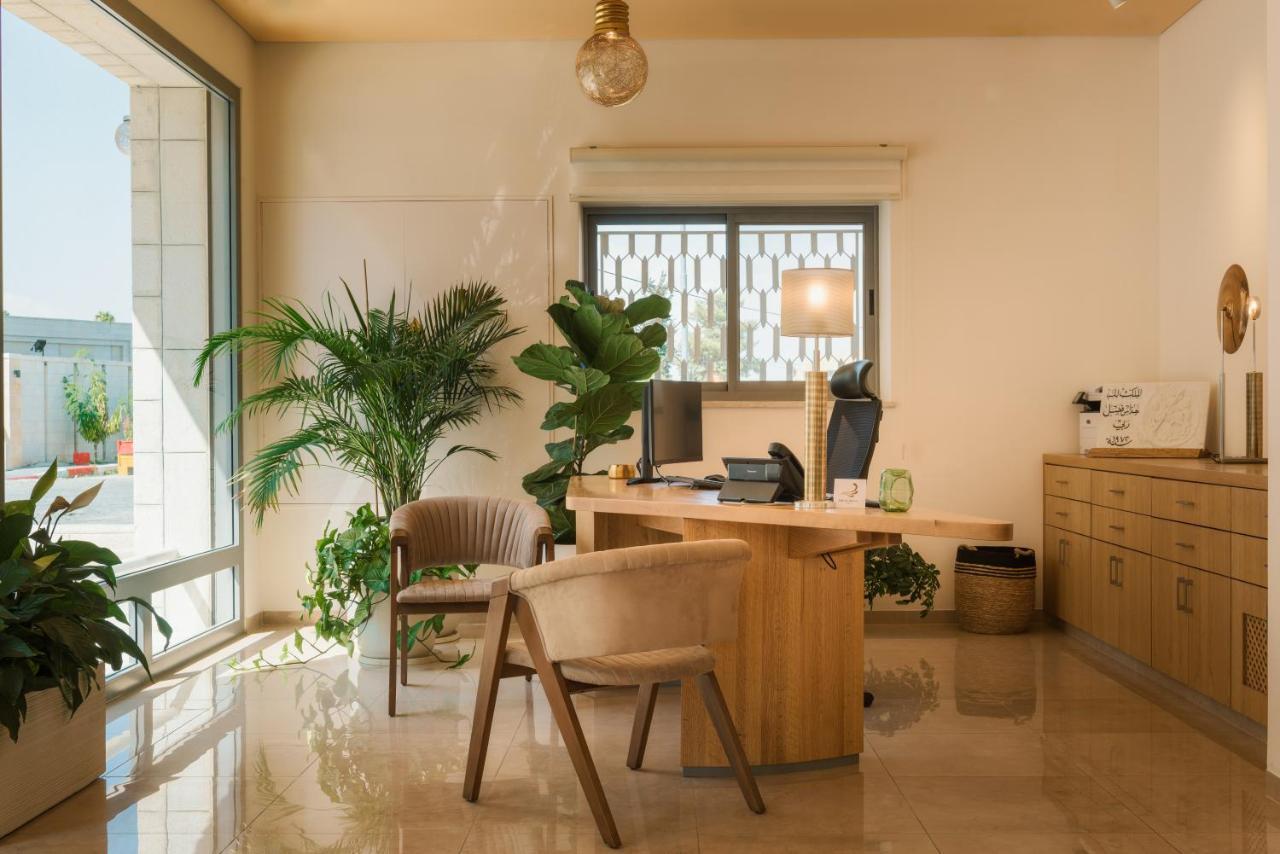 Dar Al Mauge Boutique Hotel With Outdoor Pool Bethlehem Exterior photo
