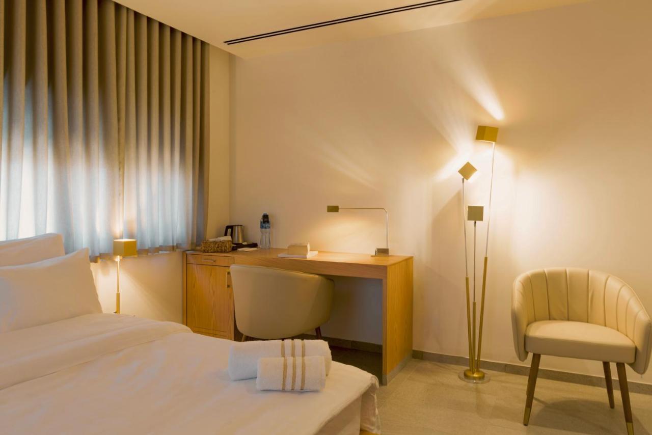 Dar Al Mauge Boutique Hotel With Outdoor Pool Bethlehem Exterior photo